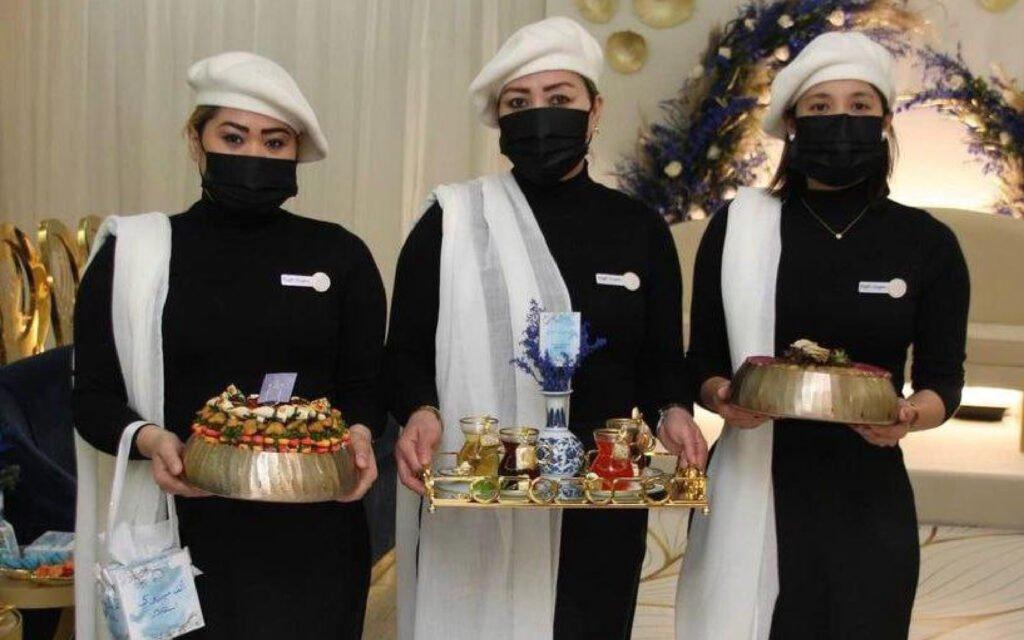 خدمة ضيافة رجال ونساء بالكويت